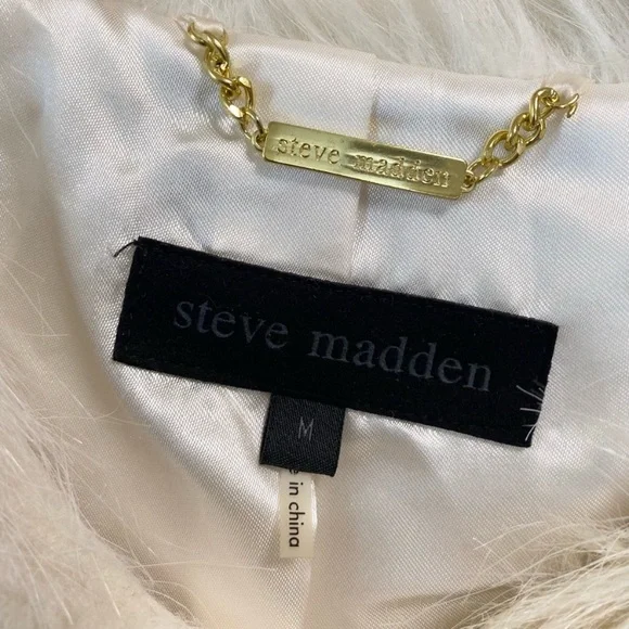 NWOT STEVE MADDEN Faux fur vest size Medium - Picture 4 of 4